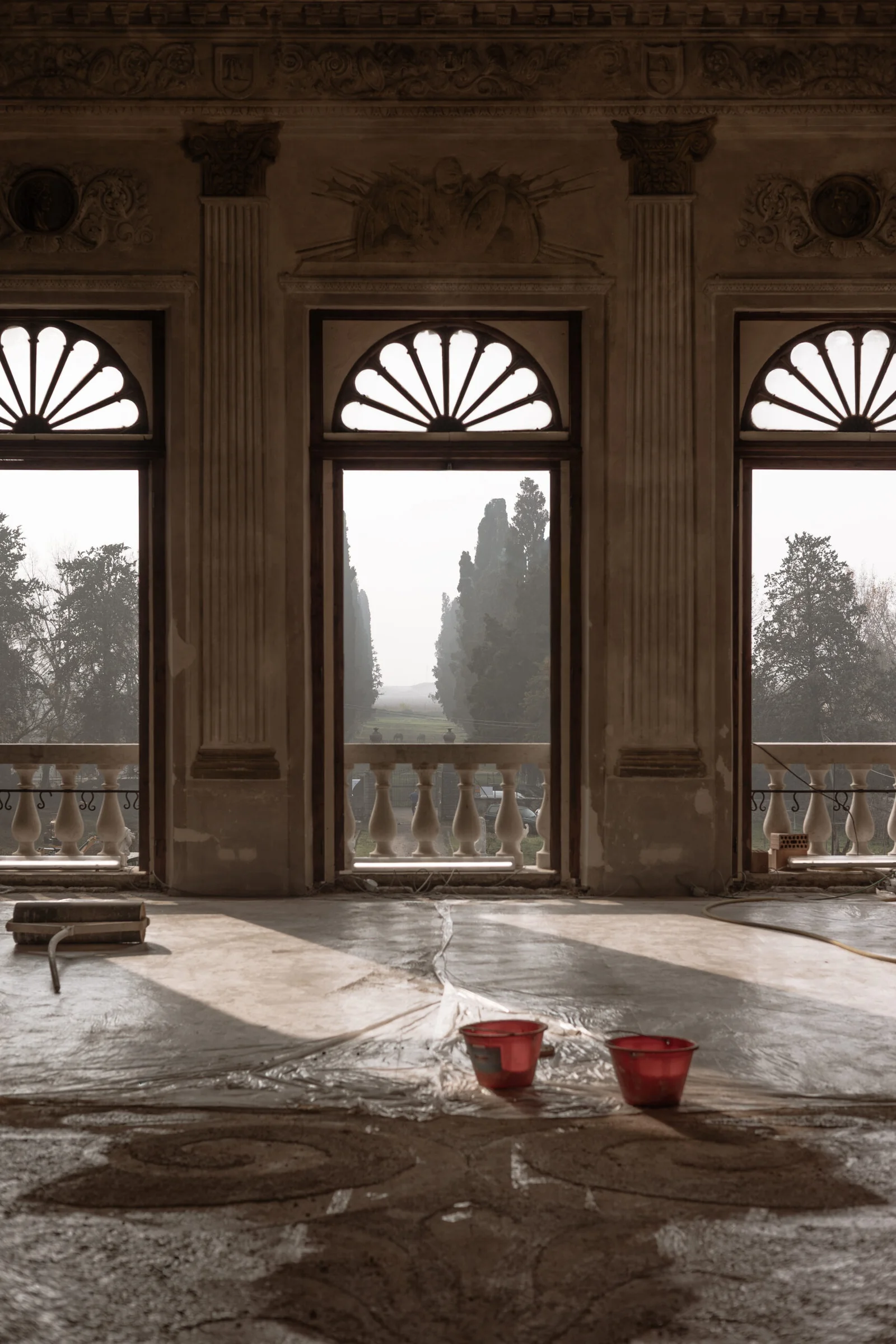 Coming soon / Salotto Caldera